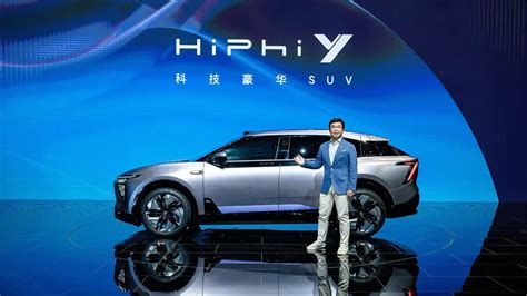 are cars in china right hand drive